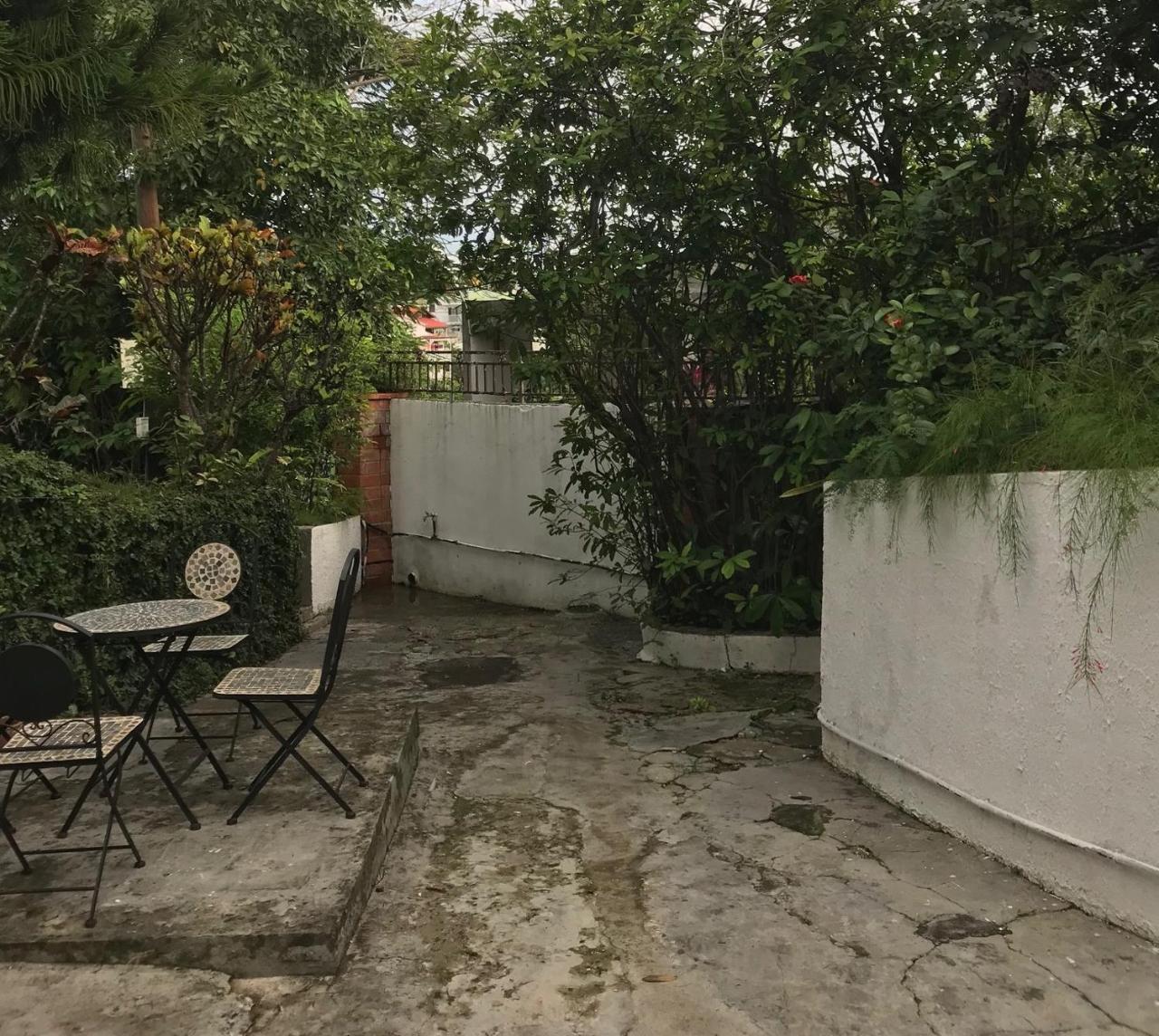 Le Belleplaine Villa Ле Госие Екстериор снимка